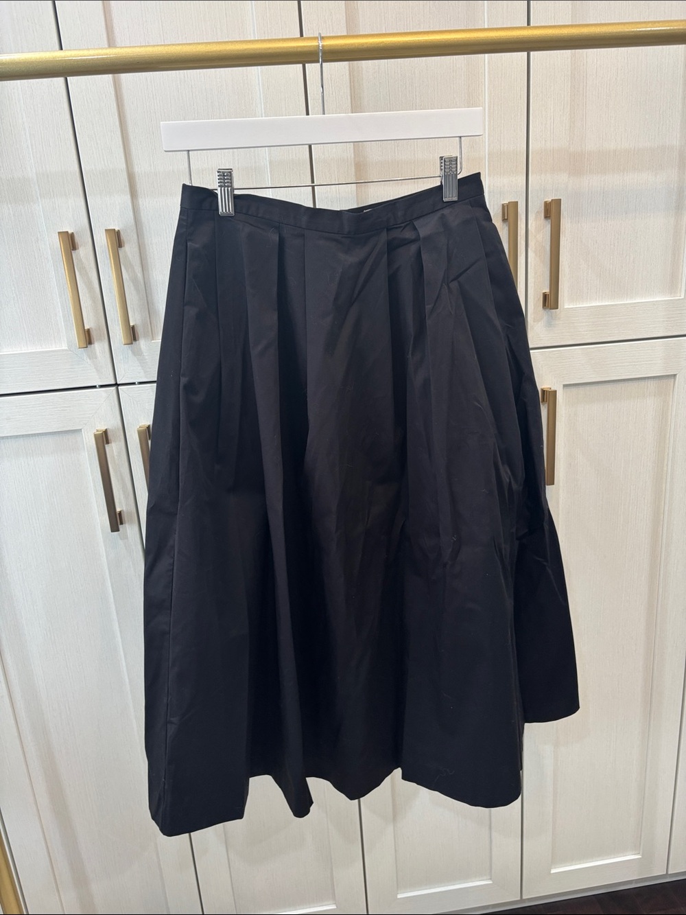 H&M Black Full A-Line Pleated Skirt